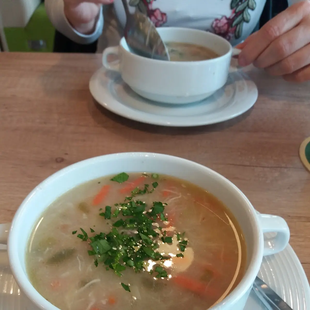 Hühnersuppe
