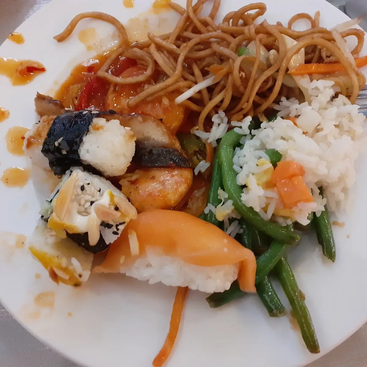 Verschiedene Sushi