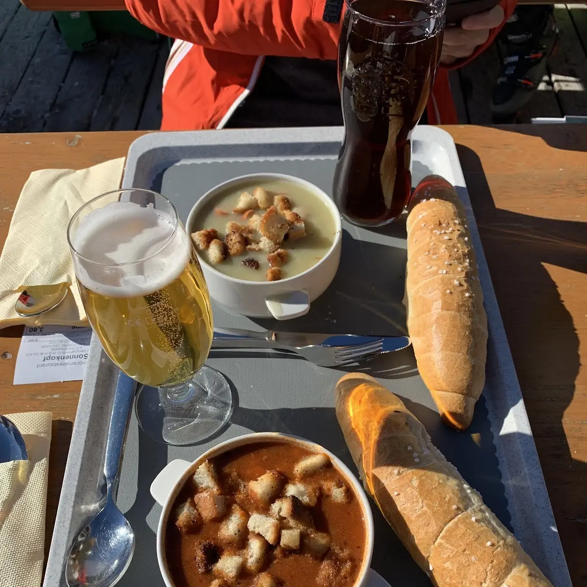 Gulasch Und Erbseneintopf