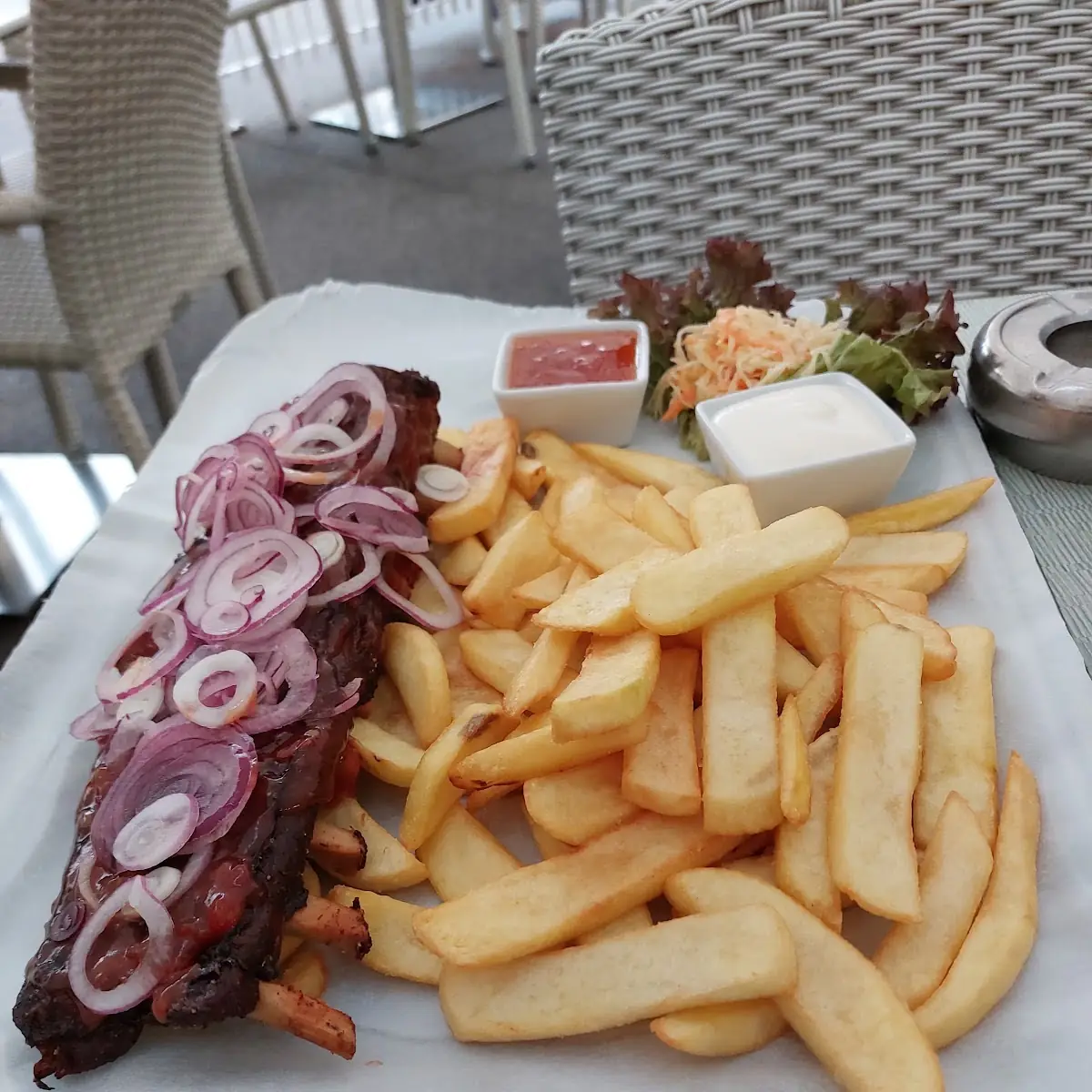Spareribs Mit Fritten