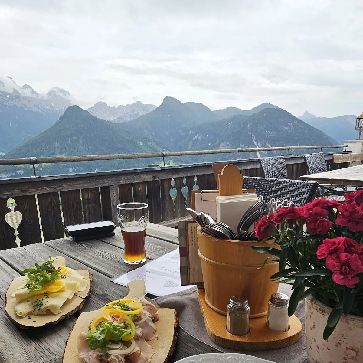 Brotzeit Und Kaiserschmarrn