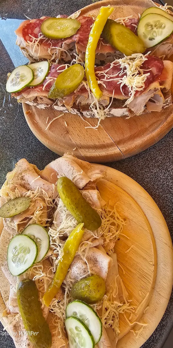 Schweinbratenbrot Belegtes Brot