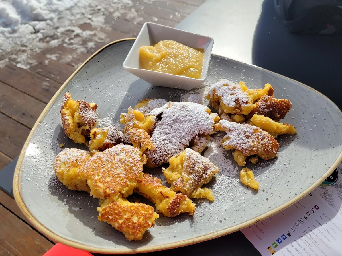 Kaiserschmarrn Mit Zwetschgenröster