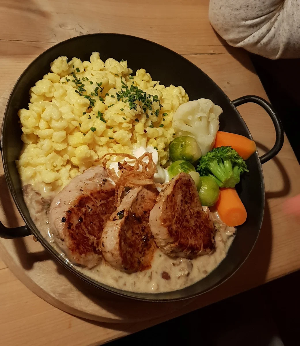 Schweinelende Mit Spätzle