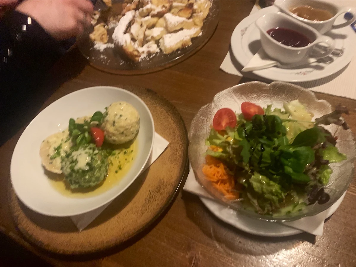Tiroler Spezial Mit Brauner Butter