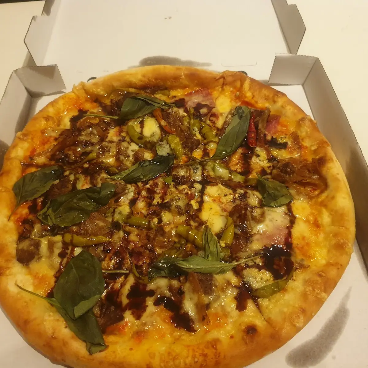 Pizza New York City Steakpizza