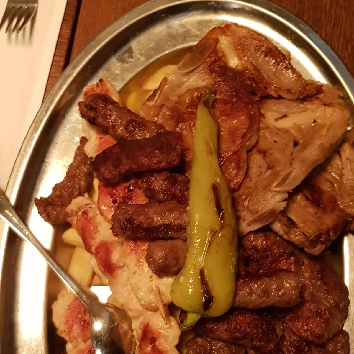 Gemischter Kebab Mit Salat