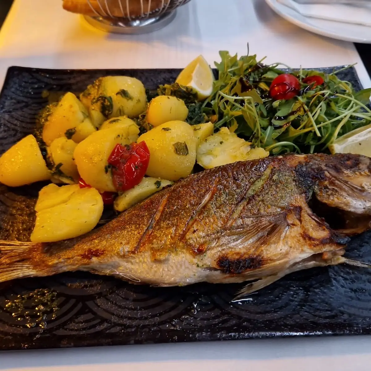 Goldbrasse Gegrillt Orada