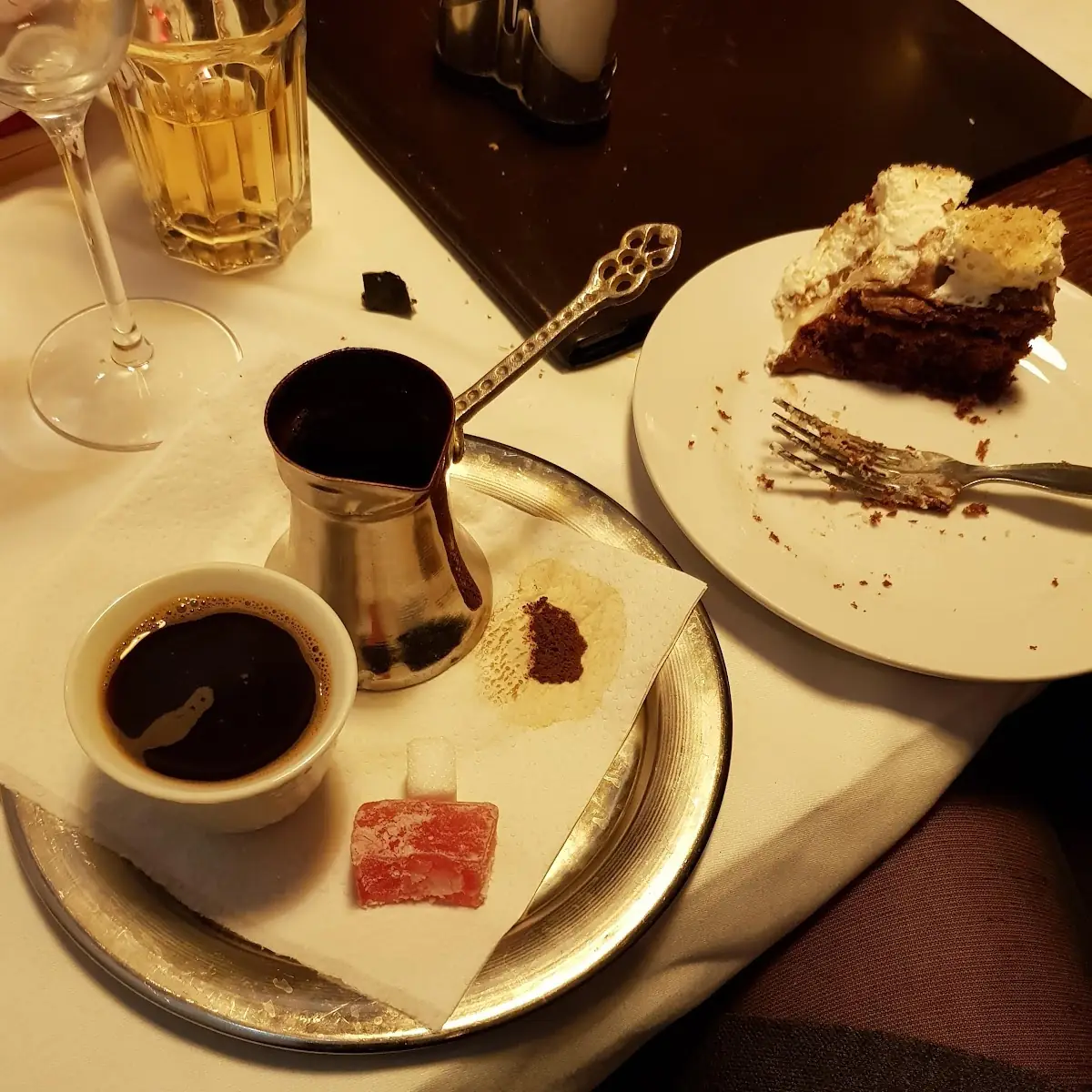 Türkische Kaffe Mit Llokum