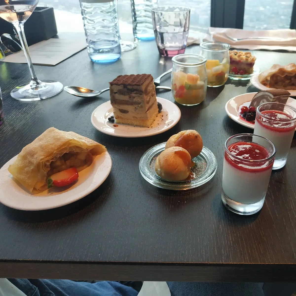 Verschiedene Nachspeisen