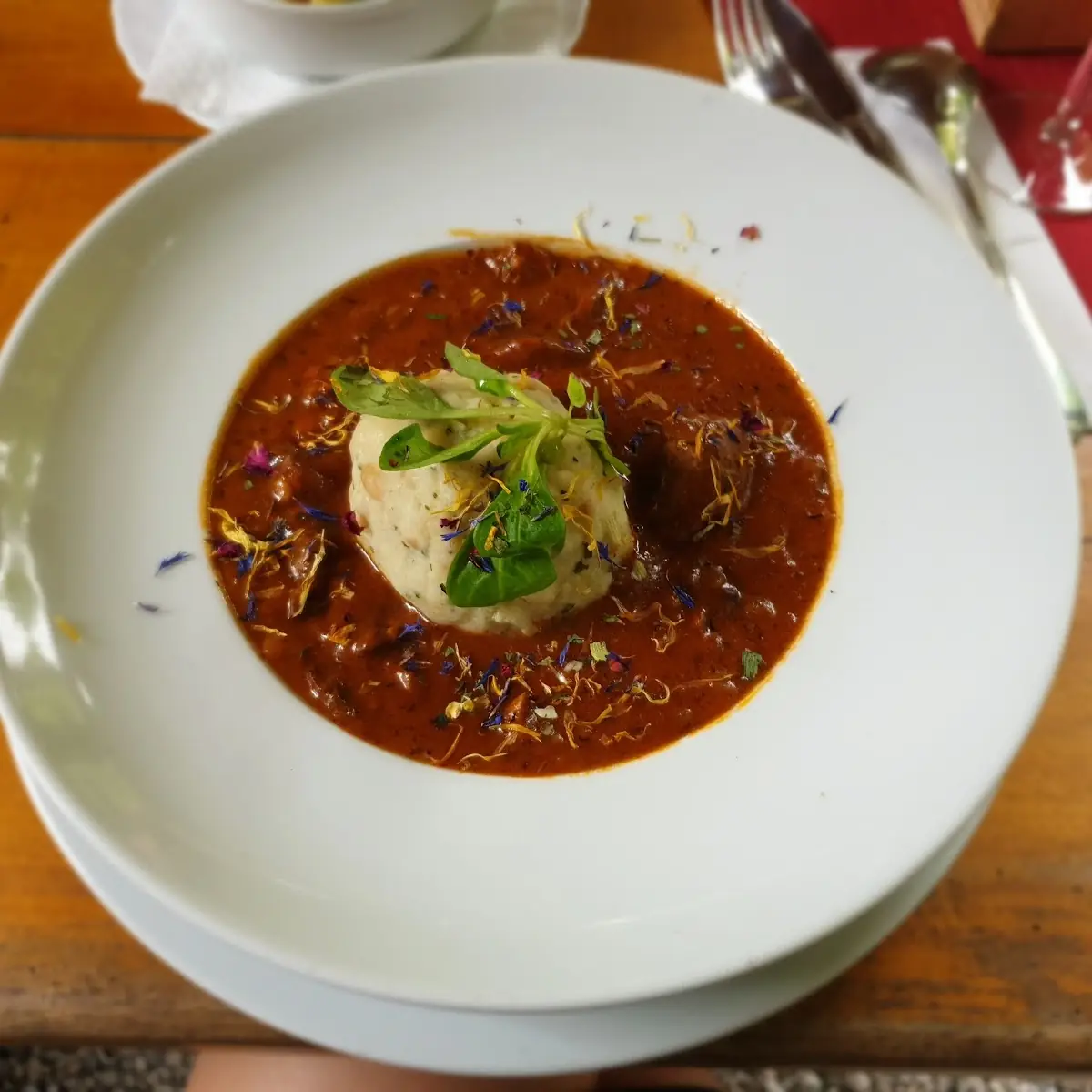 Eierschwammerl Gulasch