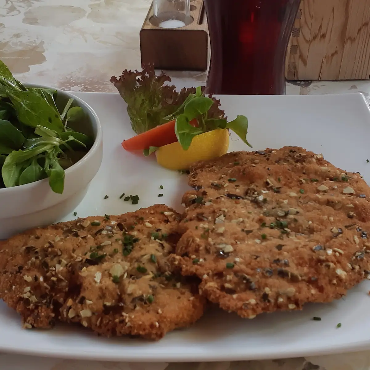 Schweinsschnitzel In Kürbiskernpanade