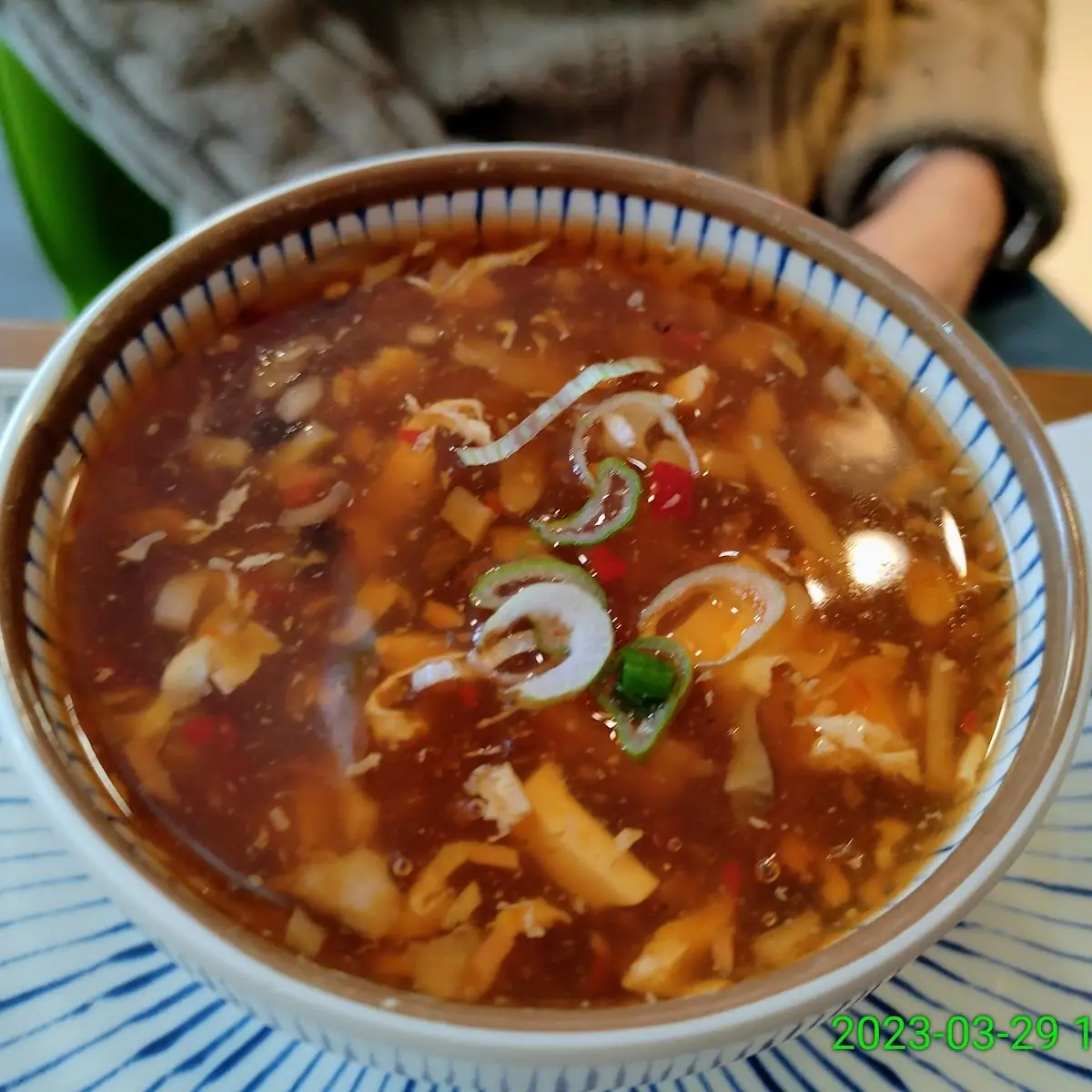 Pikant Säuerliche Suppe