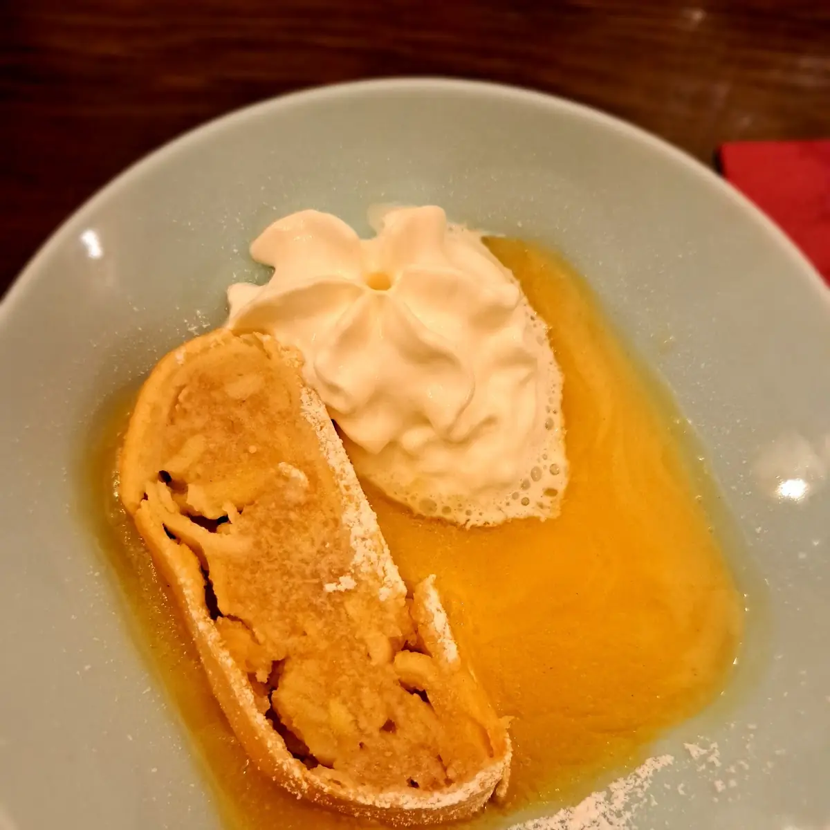 Apfelstrudel
