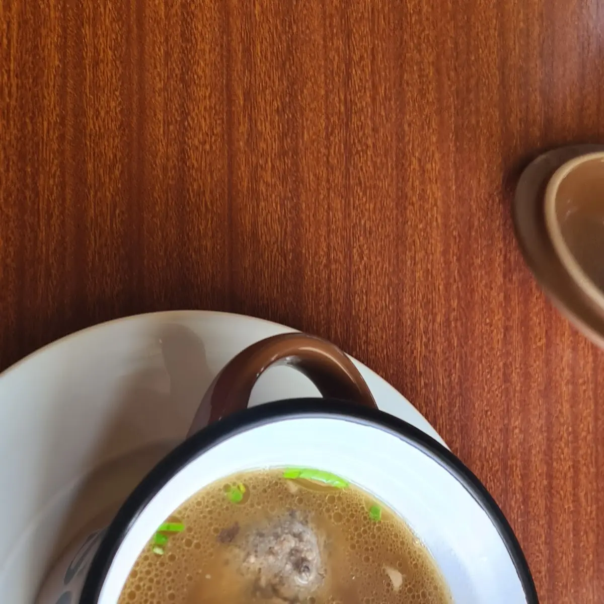 Leberknödelsuppe Mit Selbstgemachten