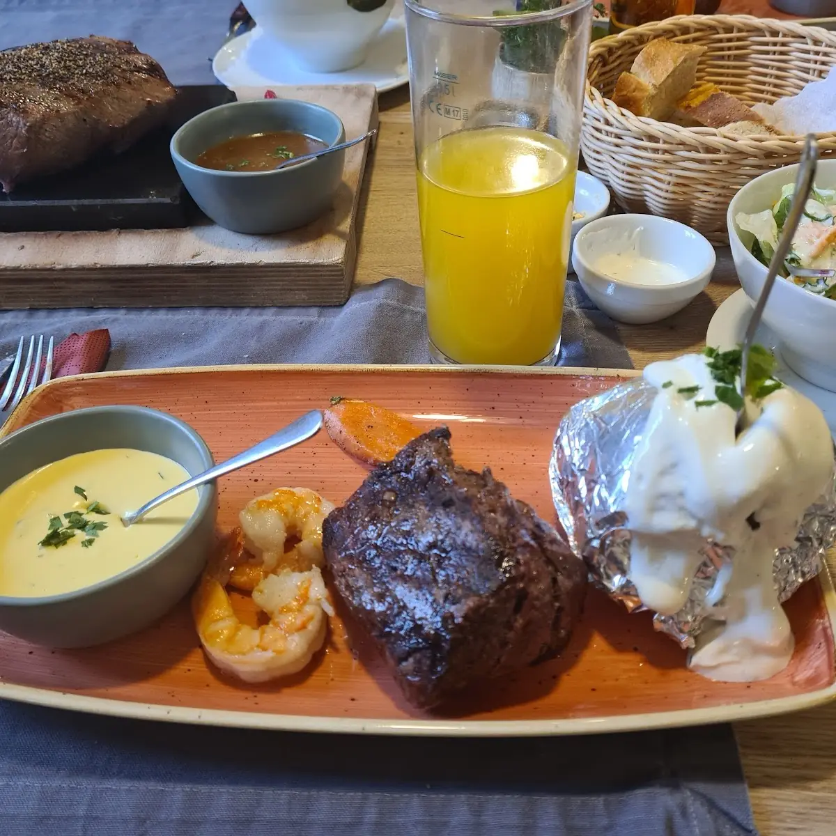 Steak With Garnelen