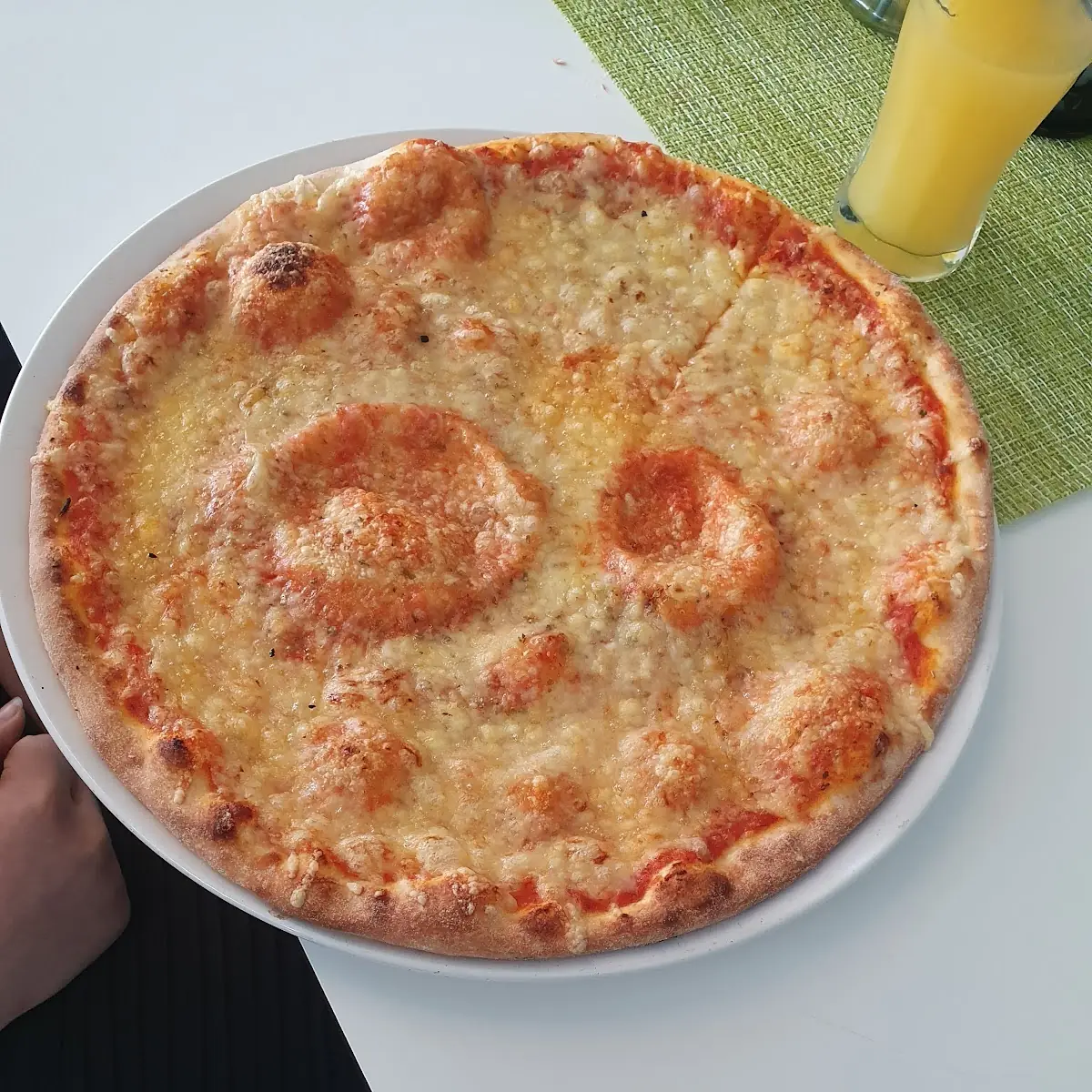 Pizza Margherita