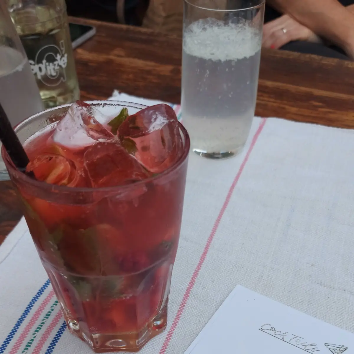 Himbeer-ingwer-mojito