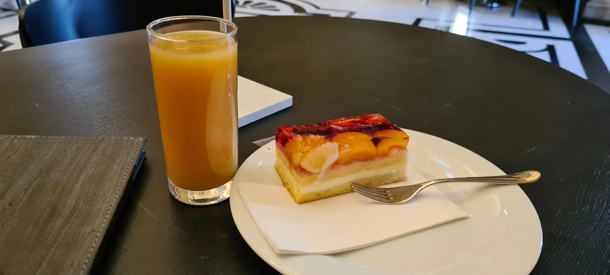 Früchte Torte Und Apfelsaft