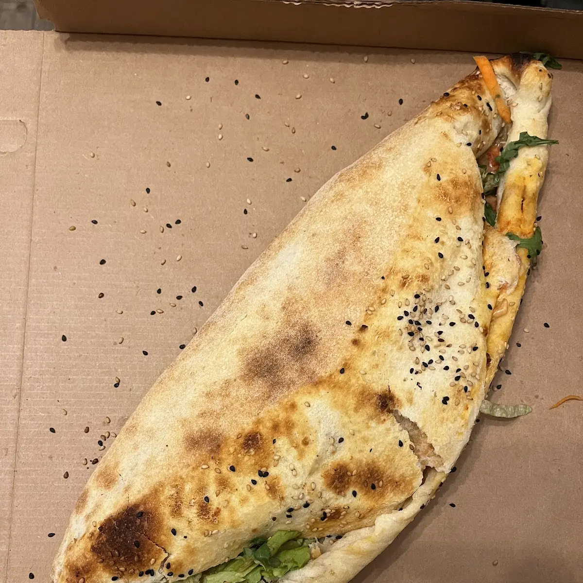 Pizza Calzone Salat