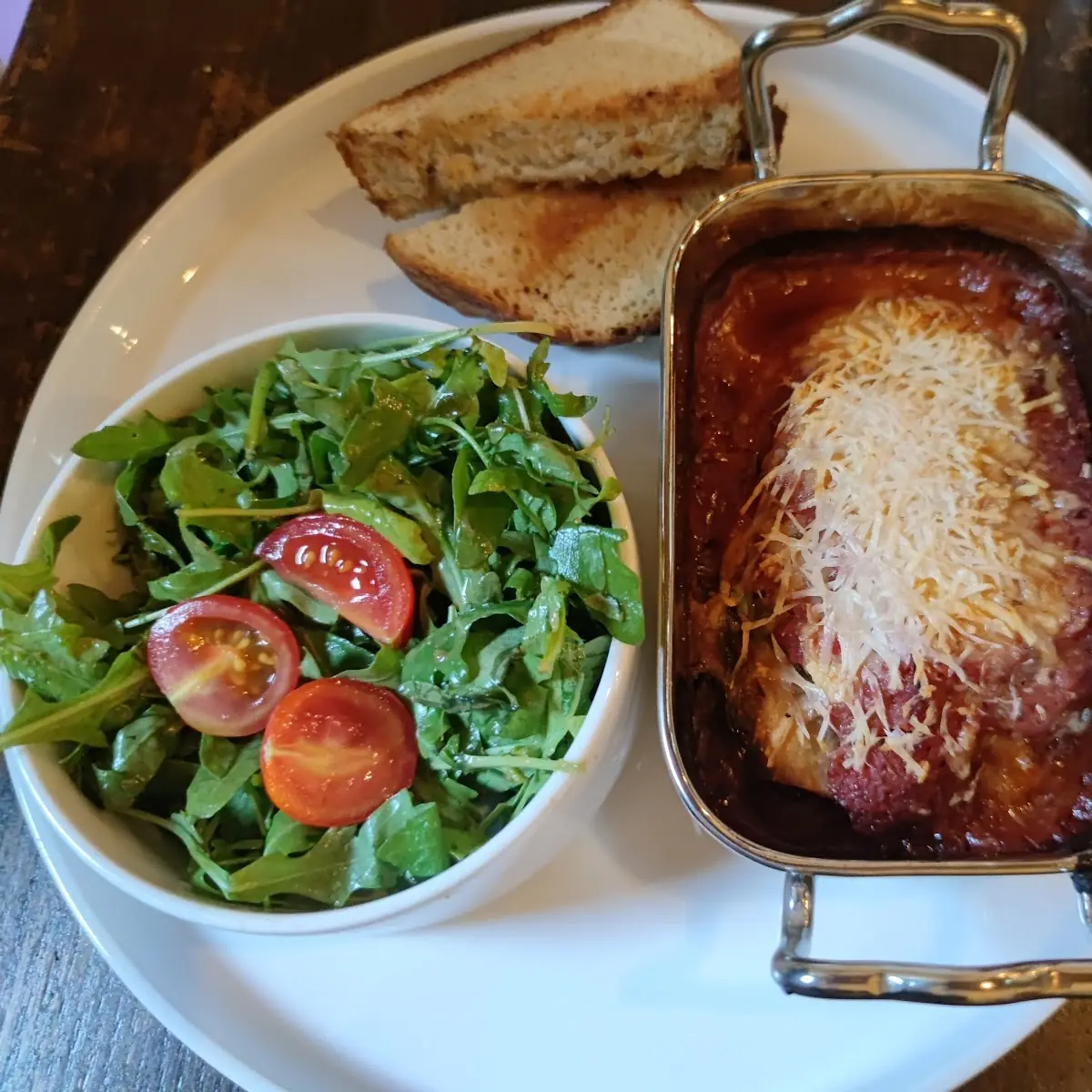 Melanzani Lasagne