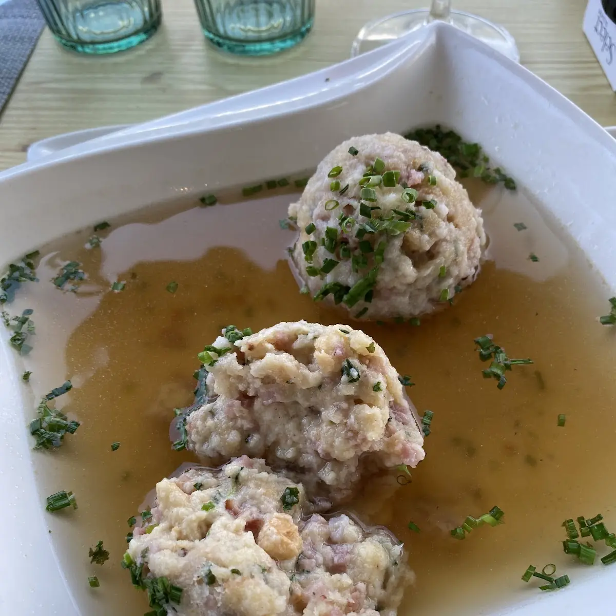 Speckknödelsuppe