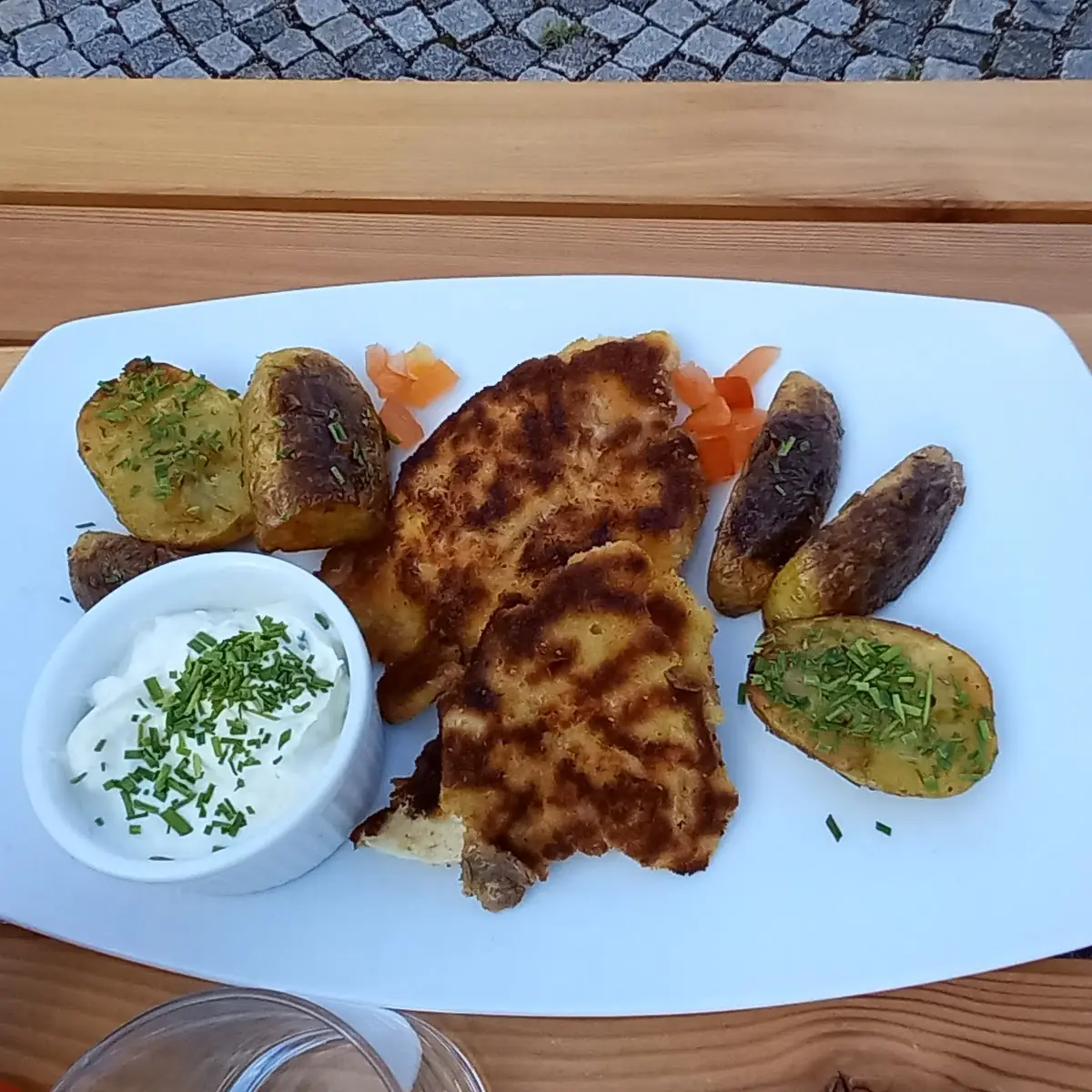 Hänchenschniitzel Mit Ofwnkartoffeln