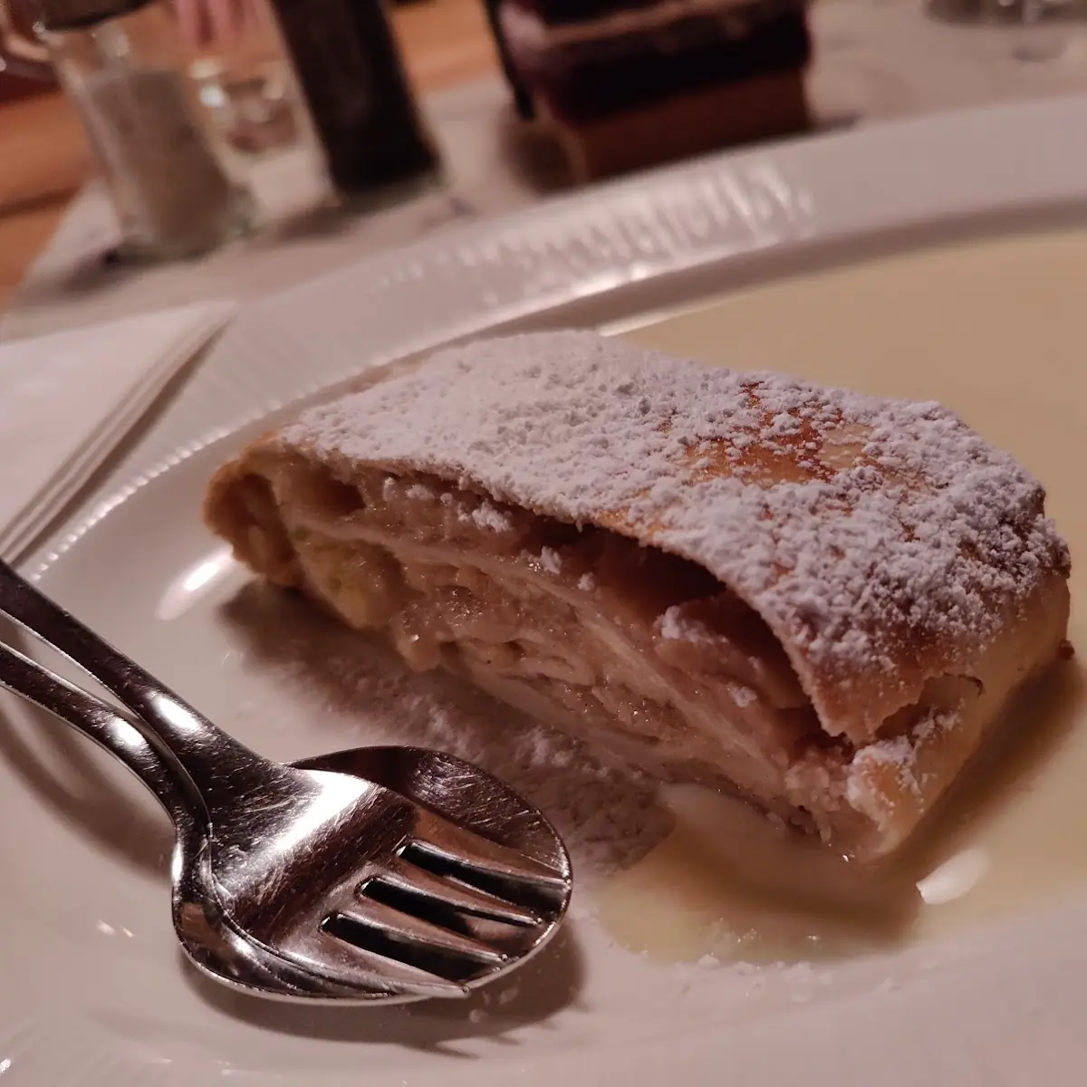 Topfenstrudel