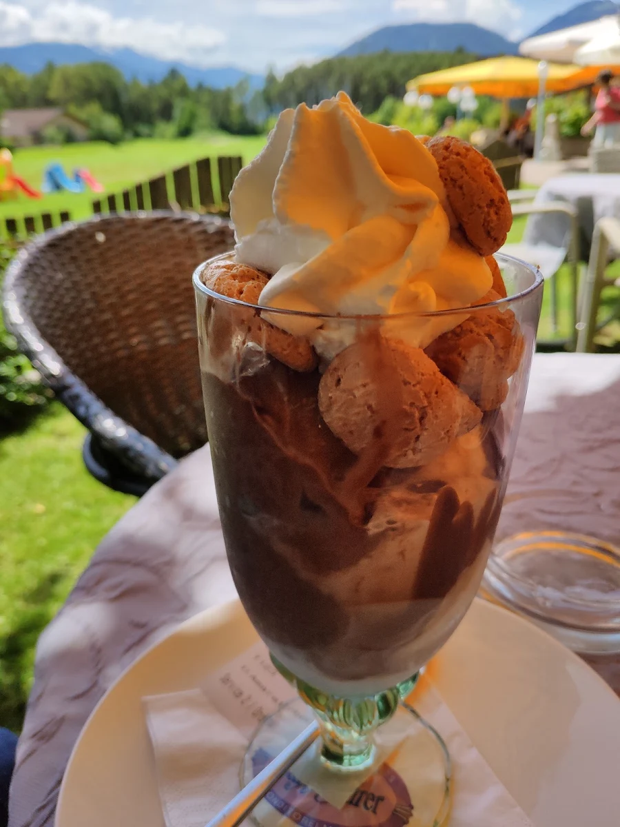 Amaretto Ice Cream