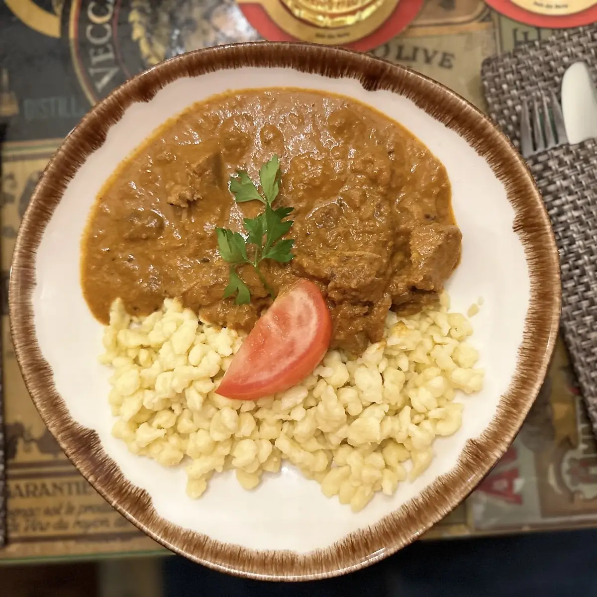 Kalbsrahmgulasch Mit Eiernockerl