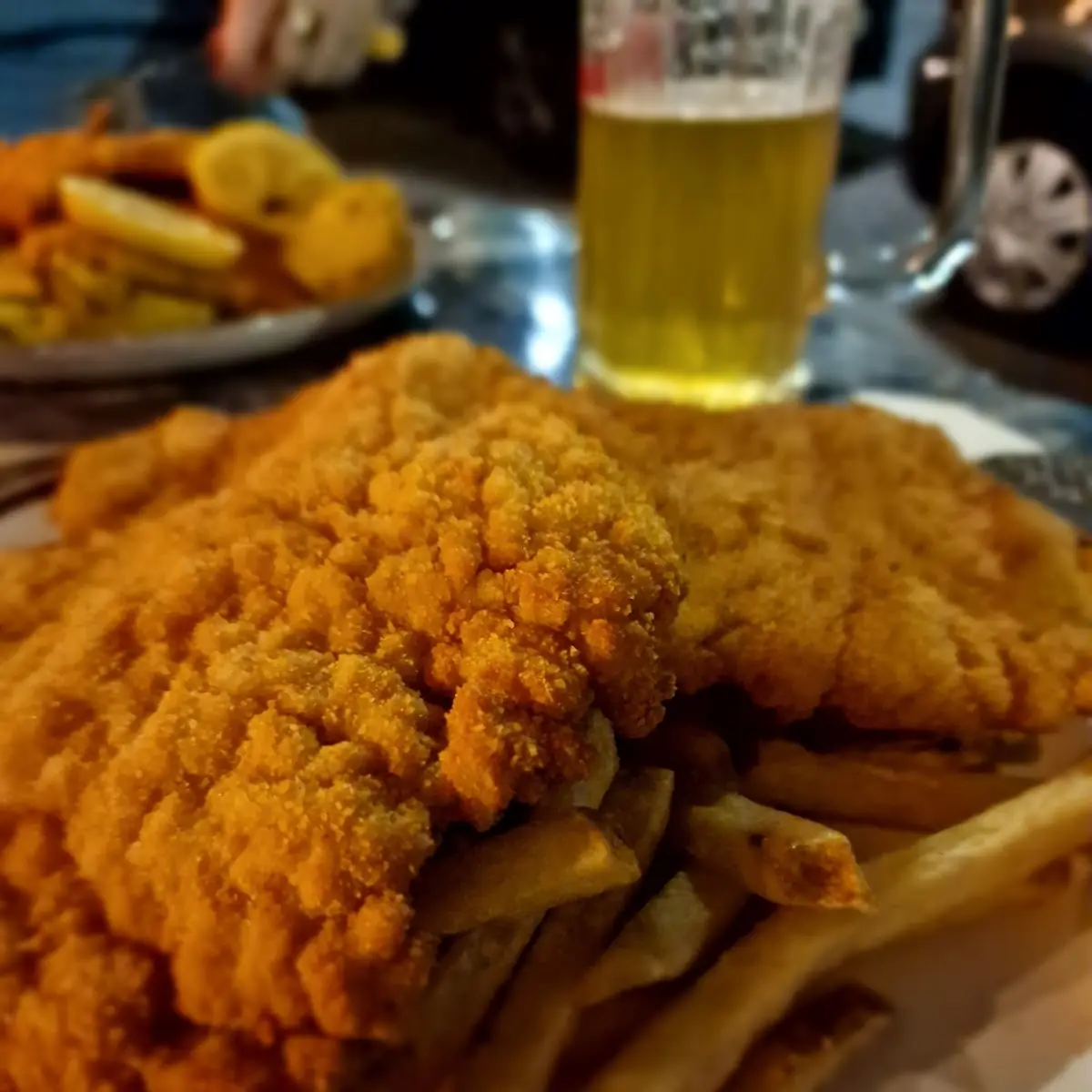Wiener Schnitzel Vom Milchkalb Und Schewein