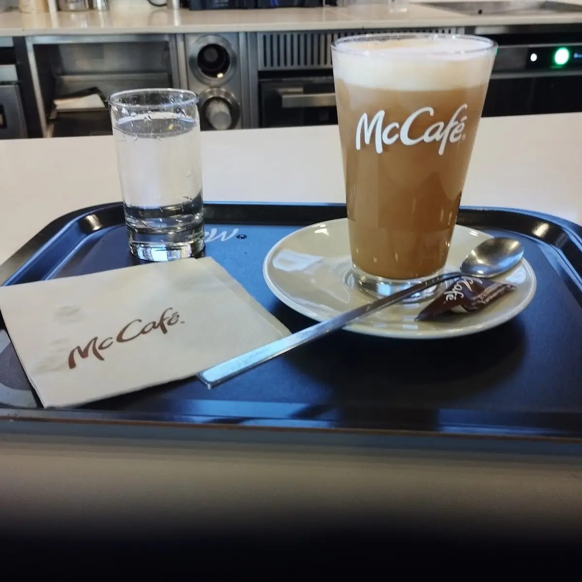 Iced Cappuccino with Oatmilk