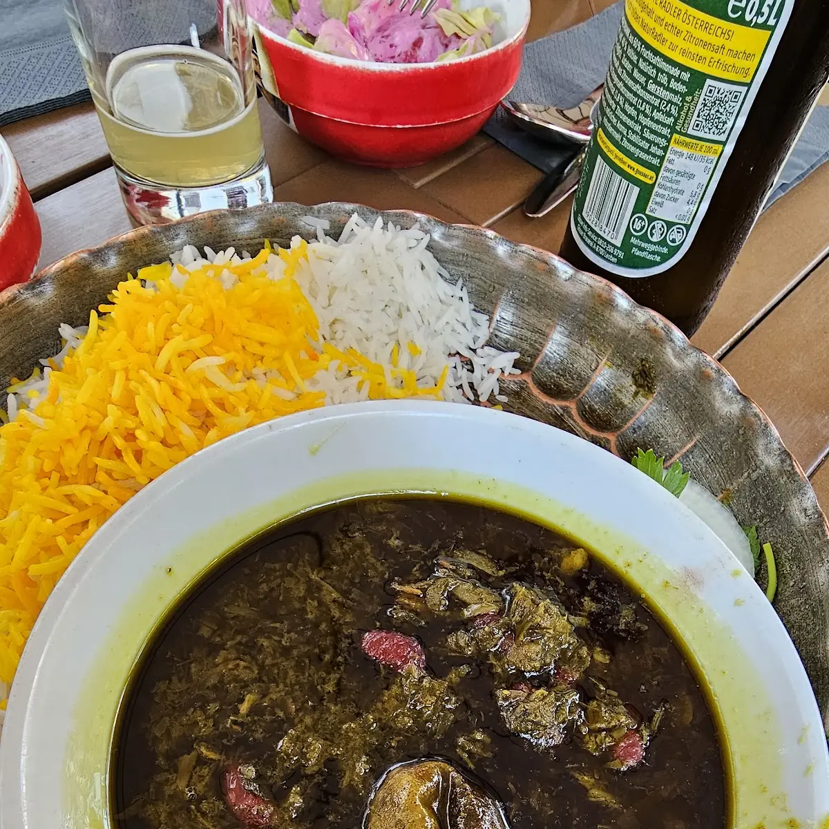 Eintopf Aus Lammfleisch Und Persischen Kräutern Und Roten Bohnen Ohne Beilage
