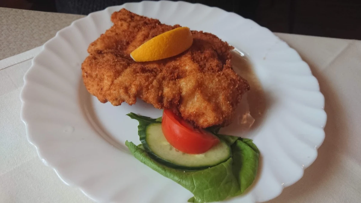 Wiener Schnitzel Mit Salat
