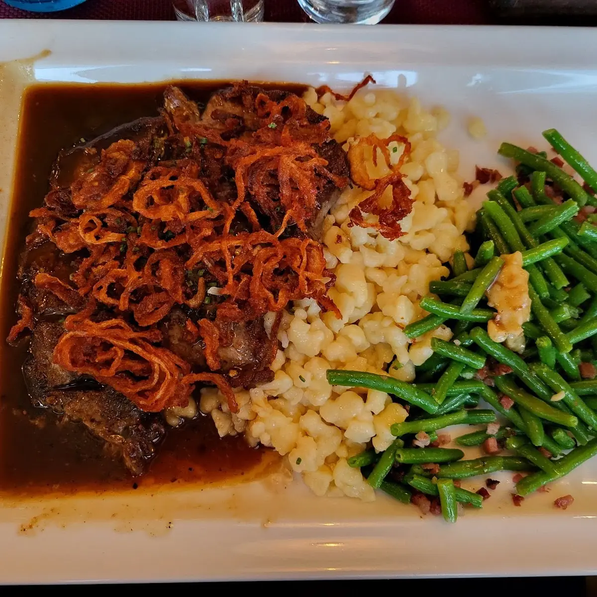 Zwiebeln Rostbraten