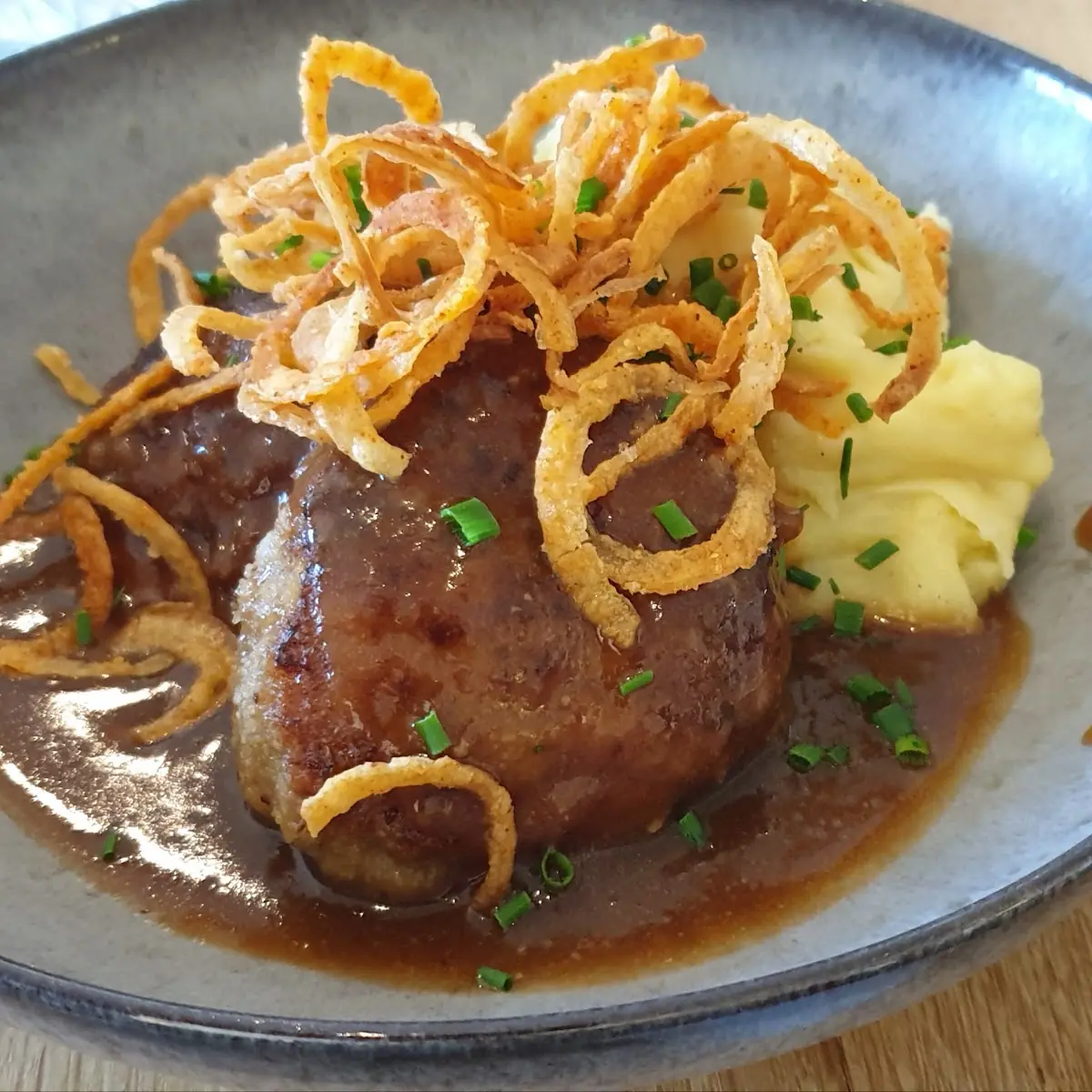 Zwiebelrostbraten