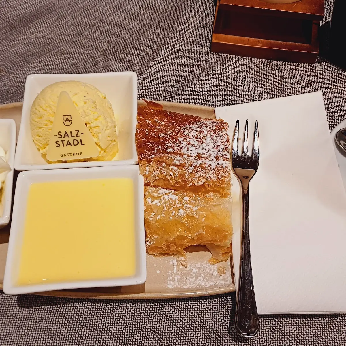 Topfenstrudel