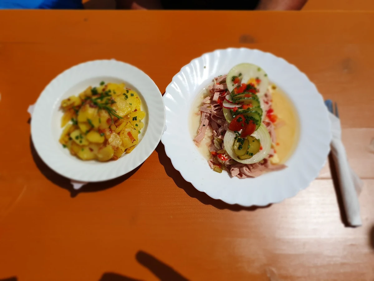 Wurstsalat Mit Bratkartoffeln