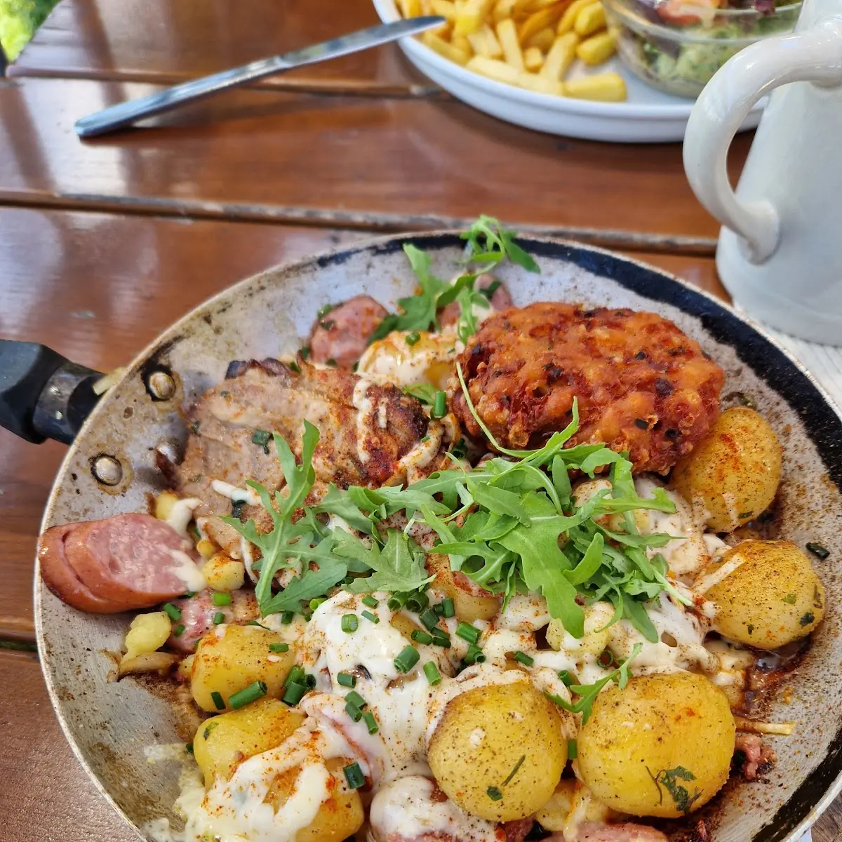 Herzhafte Kasnocken Im Pfandl Mit Salat