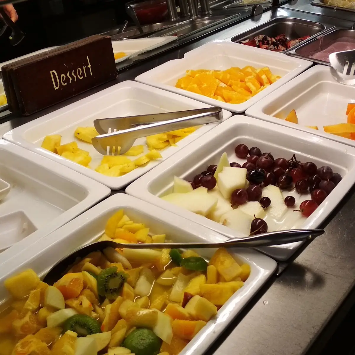 Buffet Fruit Counter