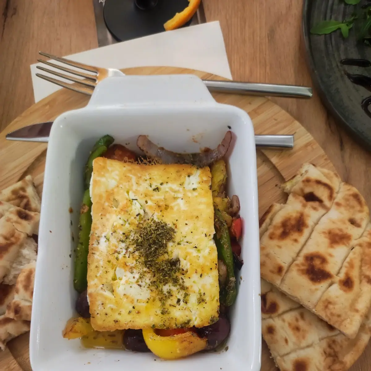 Feta Saga Naki Vegan