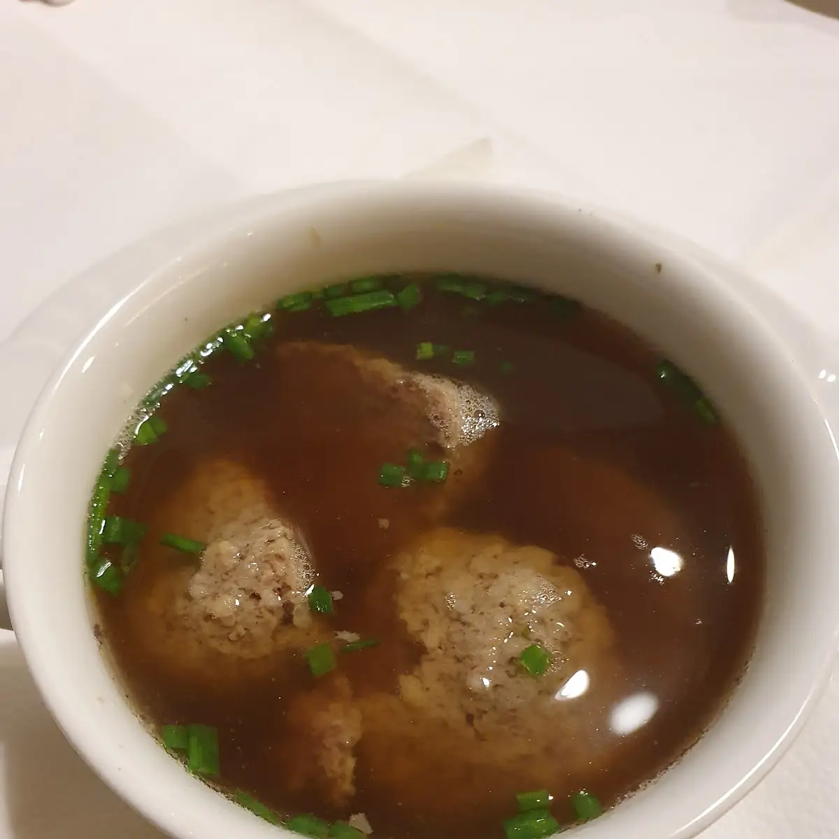 Leberknödelsuppe