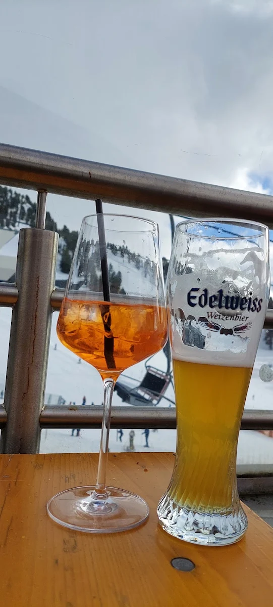 Aperol Sprizz Und Weißbier