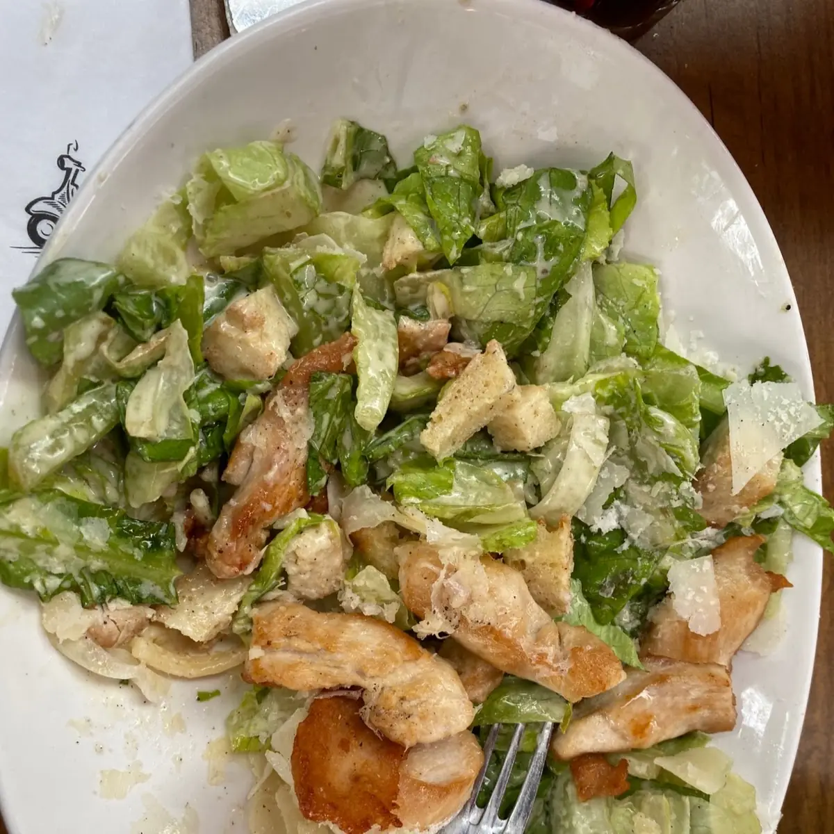 Insalata Caesare Mit Hähnchenbruststreifen