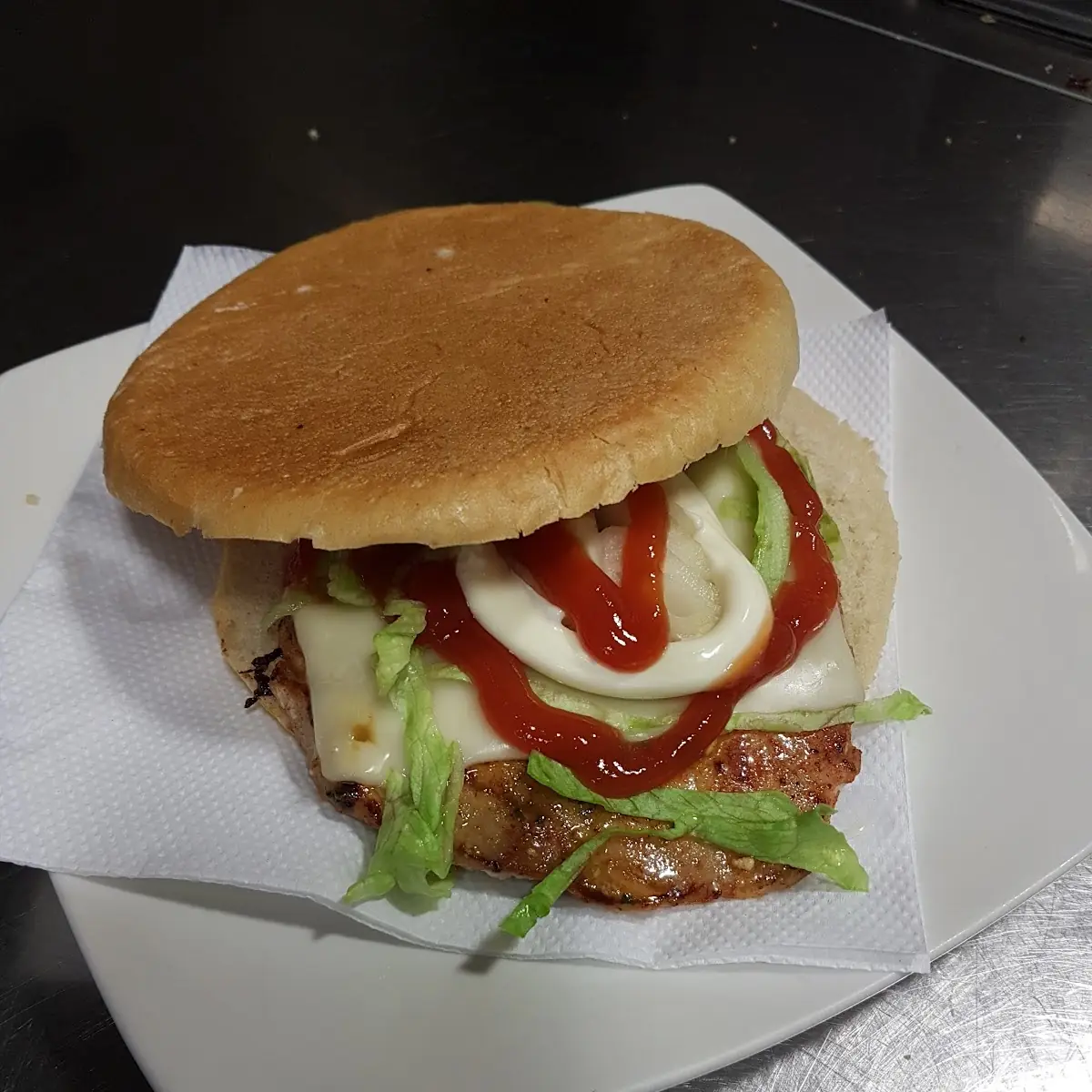 Snackman Burger
