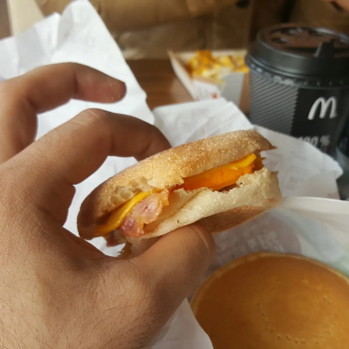 Bacon Egg Muffin