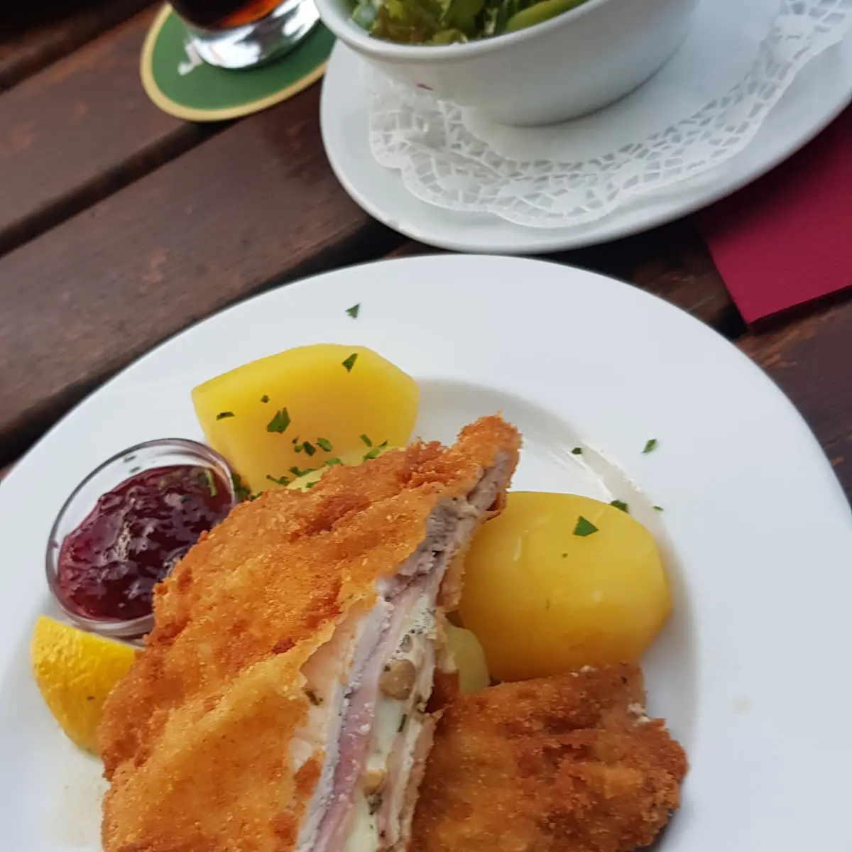 Bierheuriger Schnitzel & Putensteak