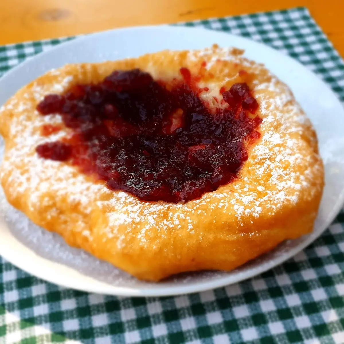 Germ Kapfen Suß, Berggasthof Huggenberg