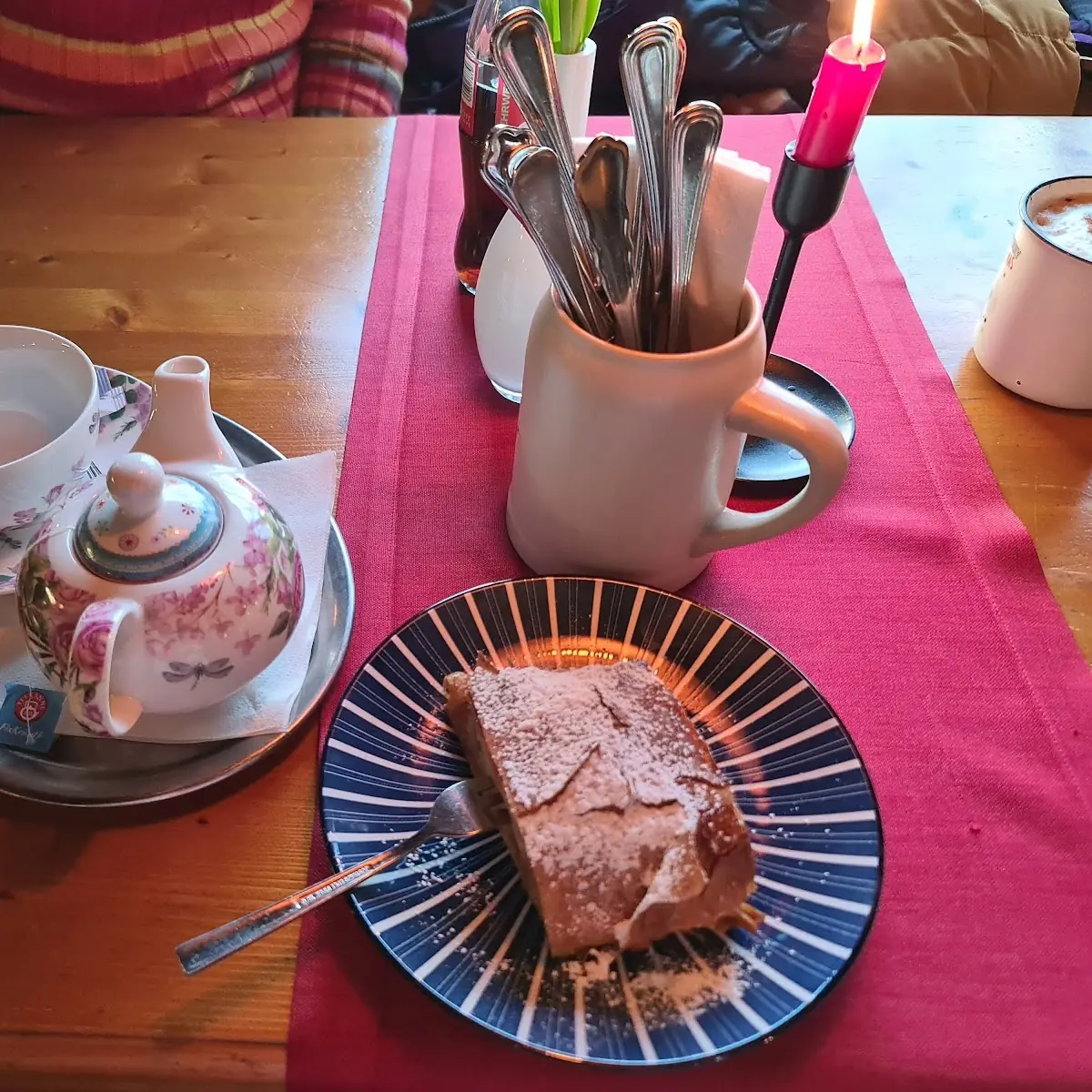 Warmer Apfelstrudel