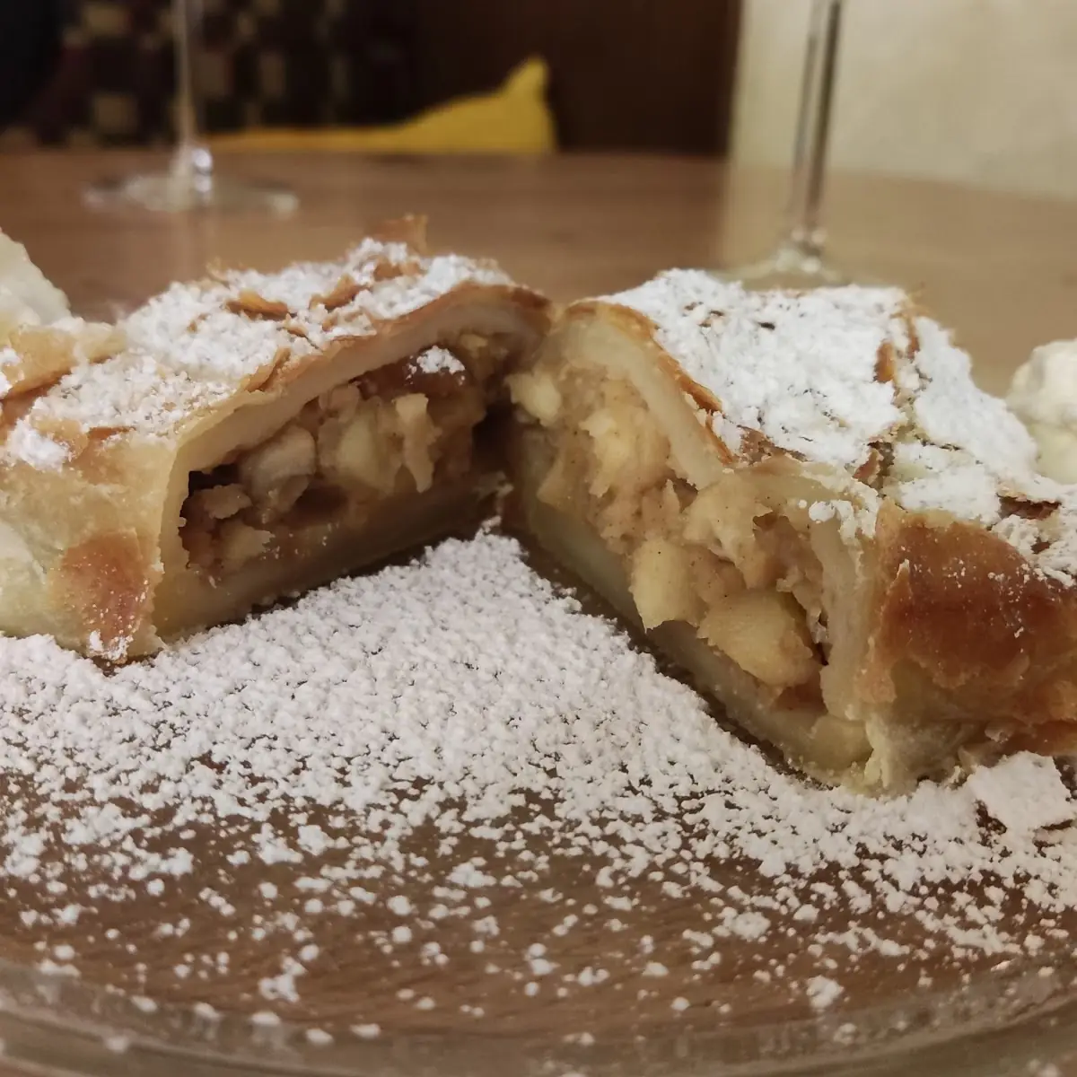 Apfelstrudel